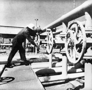 کارگران پالایشگاه